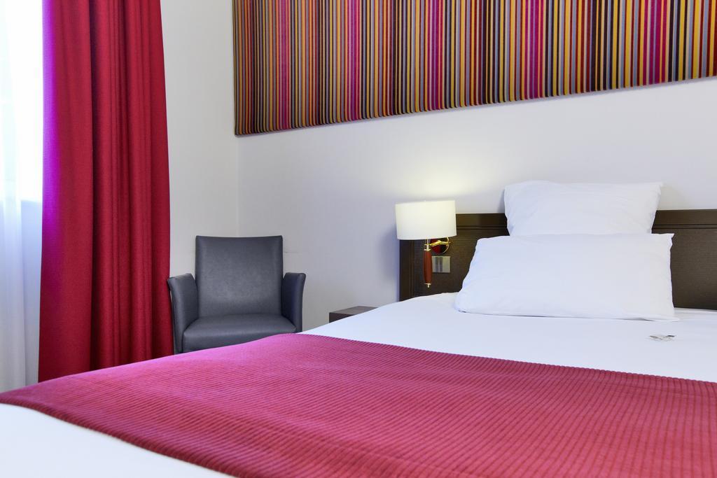 Hotel Paris Boulogne Exterior photo